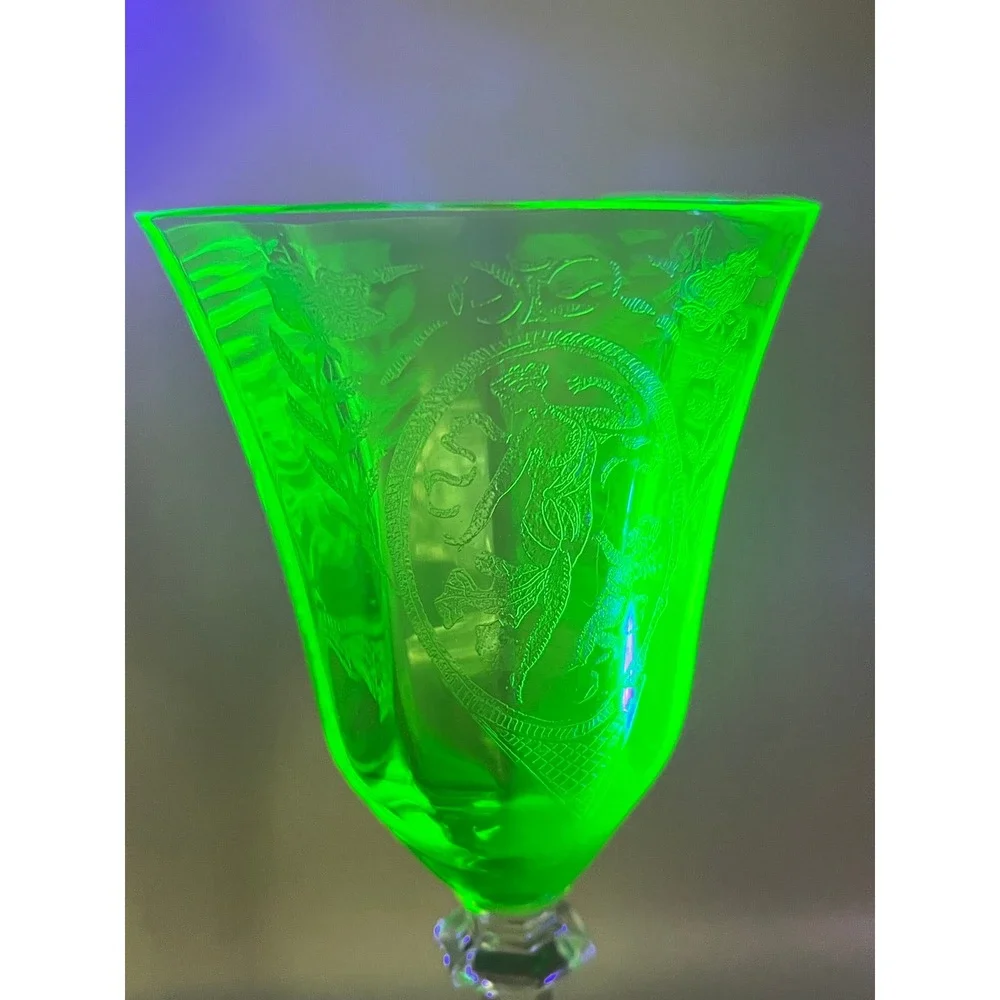 European‎ Uranium Hock Wine Goblets Etched Classic Lady Putto Green Set As Is